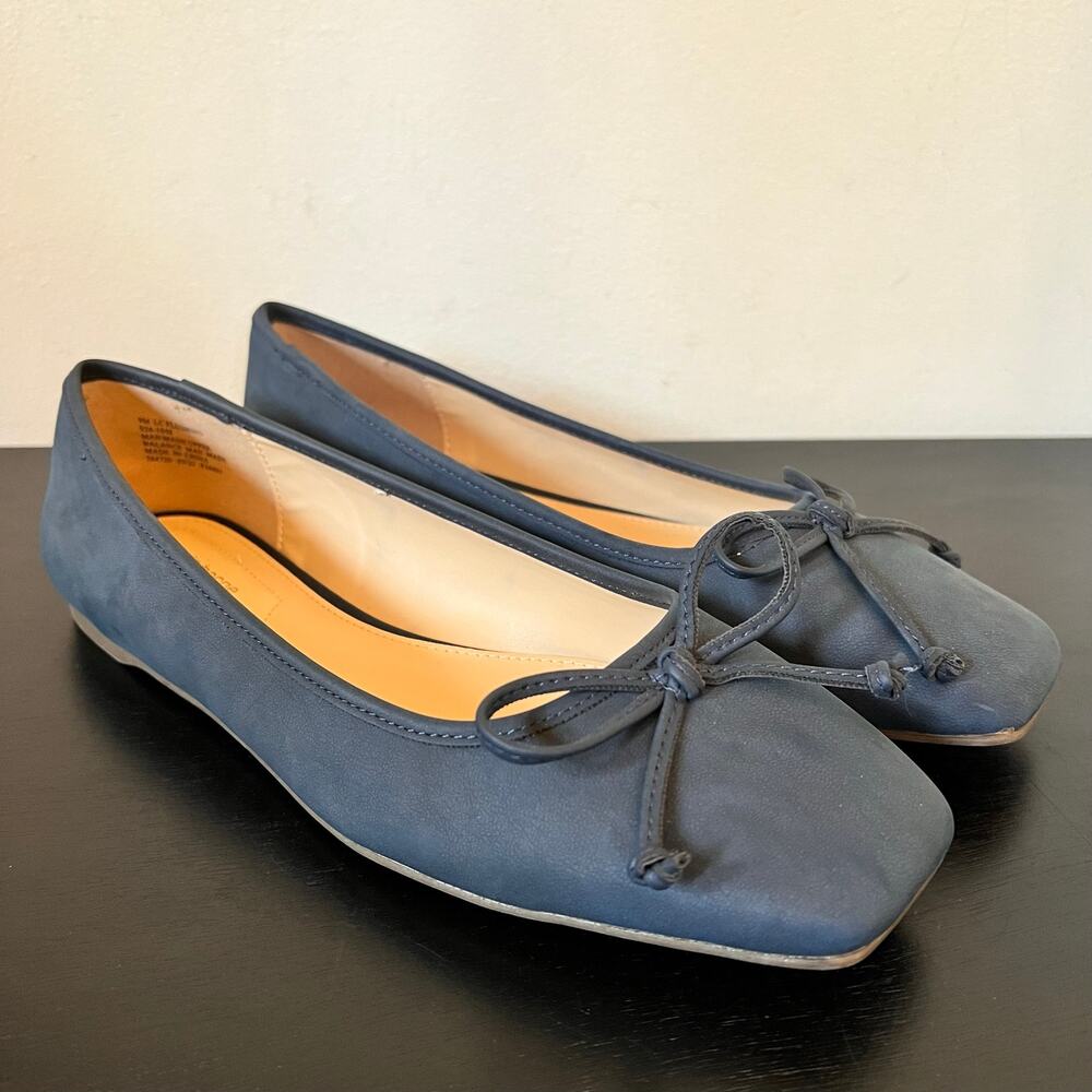 Liz Claiborne Flushing Navy Blue Square Toe Ballet Flats 9M